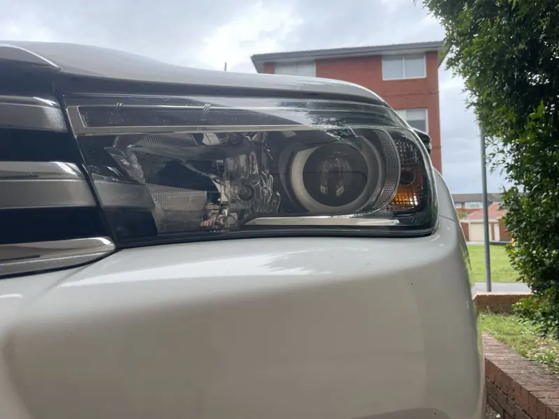 Ute headlight