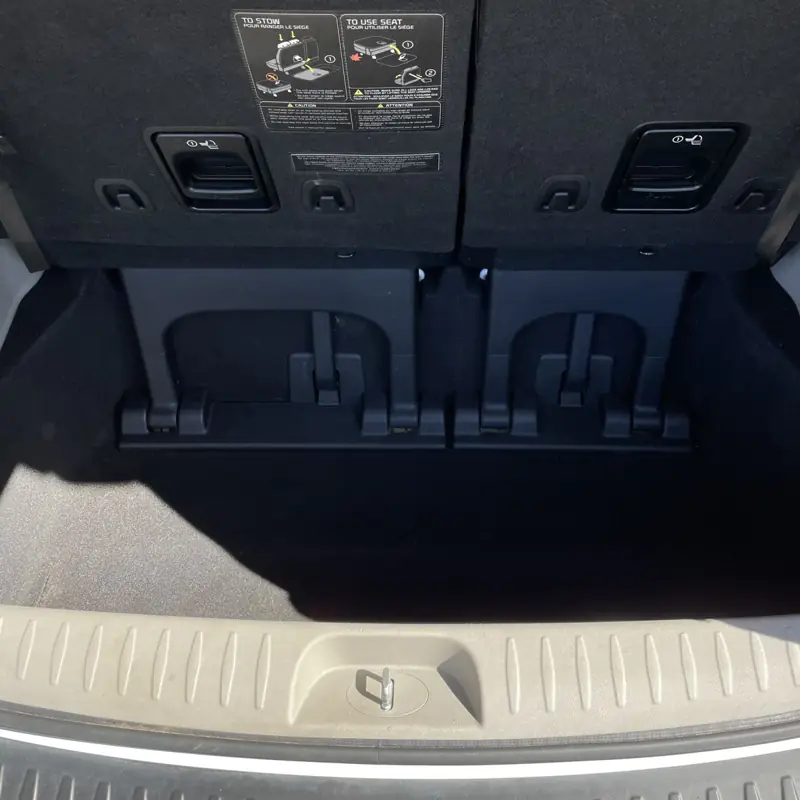 Car detailing in Woonona: clean boot after vacuuming